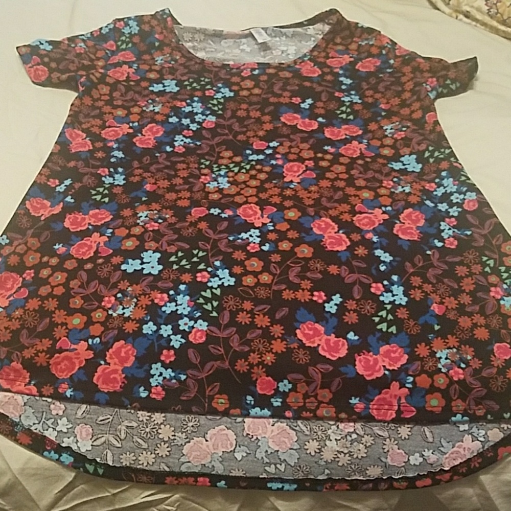 Lularoe classic t